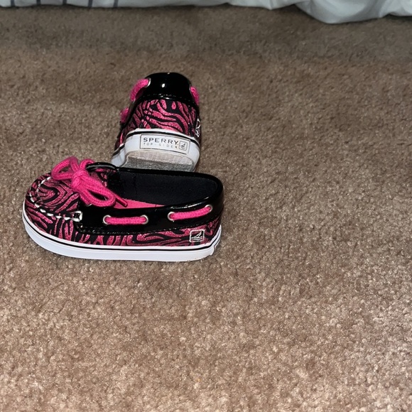 Pink sparkly zebra little girls Sparrys - Picture 3 of 4